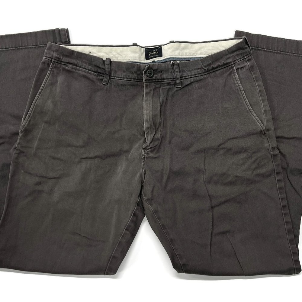 J. Crew Men's 484 Slim Fit Chino Pants in Dark Grey 32x30